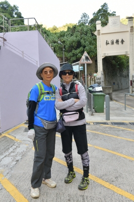 R04_8372.jpg
