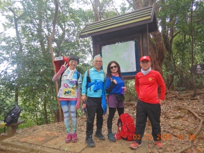 DSCN2018.JPG