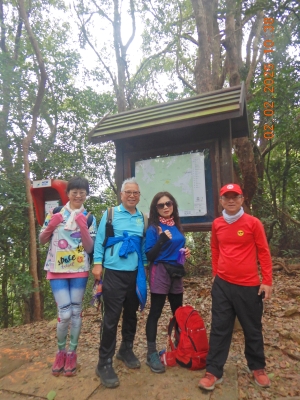 DSCN2019.JPG