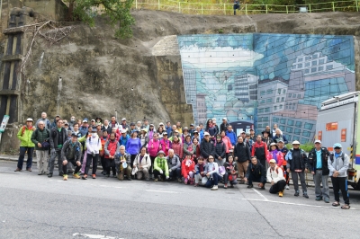 R04_8869.jpg