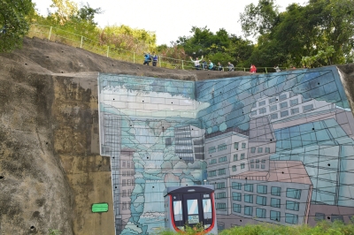 R04_8882.jpg