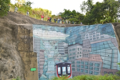 R04_8885.jpg