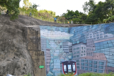 R04_8890.jpg