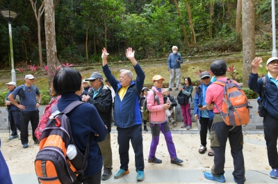 R04_9877.jpg