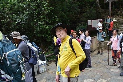 R06_0137.jpg