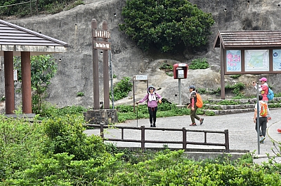 R06_0162.jpg