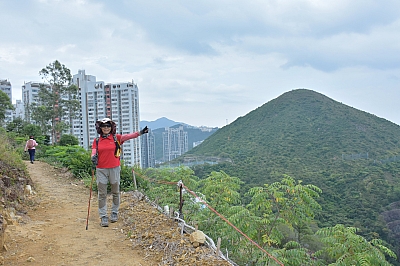 R06_1050.jpg