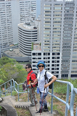 R06_1052.jpg