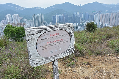 R06_1064.jpg