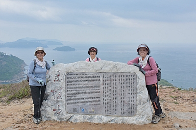 R06_1084.jpg