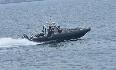 R06_1165.jpg