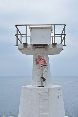 R06_1175.jpg