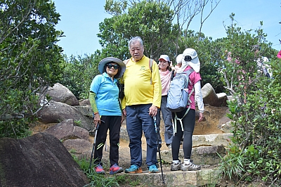 R06_1269.jpg